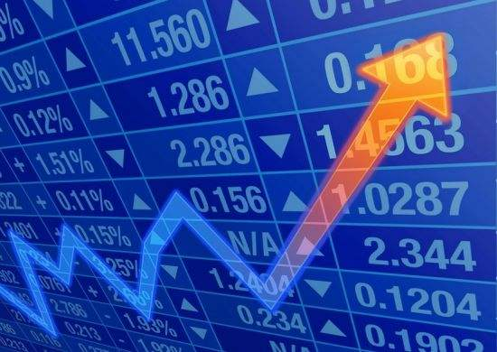 エネルギー転換銘柄＋円安メリット戦略：永井宏氏のモデルポートフォリオのリターンは350 ％に達する。